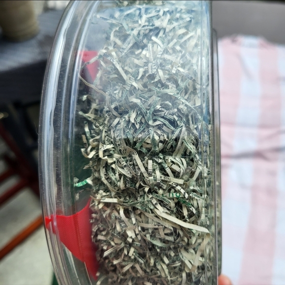 Money Wreath - Picture 3 of 7